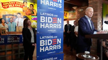 El anuncio forma parte de los esfuerzos de la administración Biden por conquistar a los latinos de cara a las elecciones de noviembre.