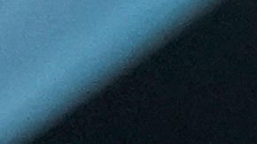 Ryan García lanza un golpe a Devin Haney durante el combate entre ambos en Nueva York.