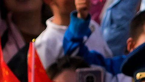 Astronautas chinos realizan la caminata espacial más larga de cualquier misión de ese país