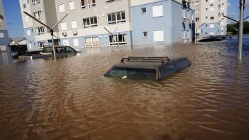 Las inundaciones devastaron parte de algunas poblaciones, dejando también debajo de las aguas a múltiples municipios y parcialmente a otros.