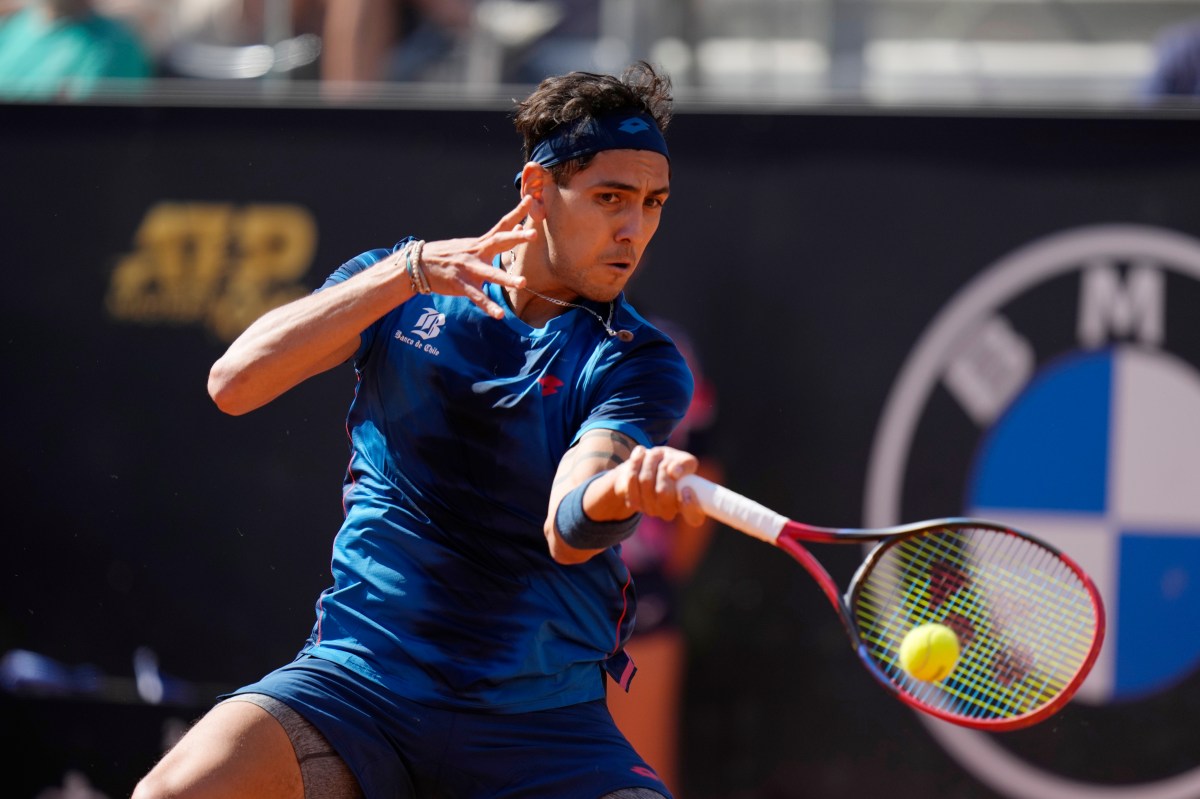 Chileno Alejandro Tabilo elimina a Novak Djokovic y da la primera gran sorpresa del Masters 1,000 de Roma