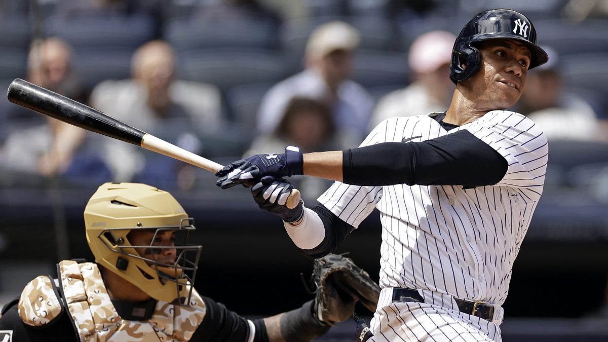 Juan Soto adquirió pintura de él mismo por $16,000 dólares en fondos que serán donados a caridad