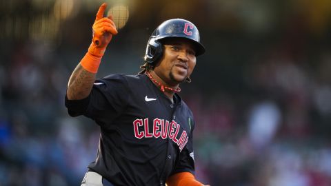 Dominicano José Ramírez lanza contundente mensaje: "Soy mejor que Barry Bonds"