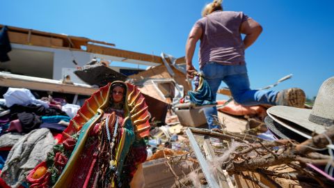 Las continuas tormentas han dejado a las personas con poco tiempo para recuperarse antes de que otro vendaval aparezca.