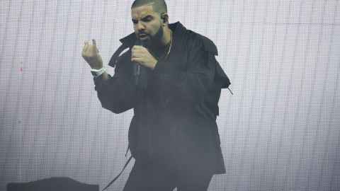 Drake compró esta casa en 2022 y la intentó vender por primera vez un año después.