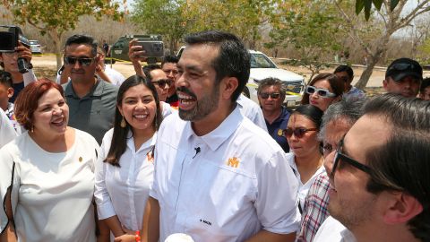 El candidato Álvarez Máynez fue atendido en un hospital con heridas que no ponen en riesgo su vida.