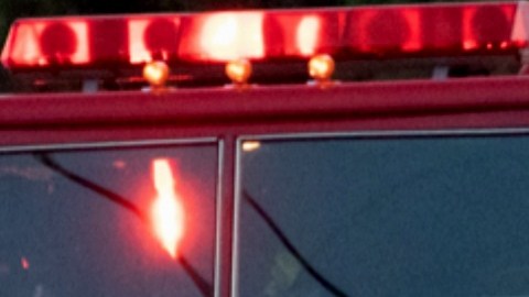 Bomberos de Youngstown desalojaron todo el edificio de 13 pisos y cerraron el gas de las calles cercanas al accidente.