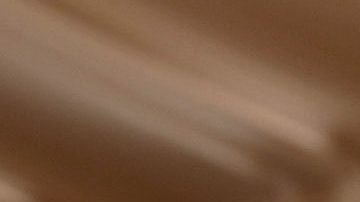 Bad Bunny posando en la Met Gala 2024.