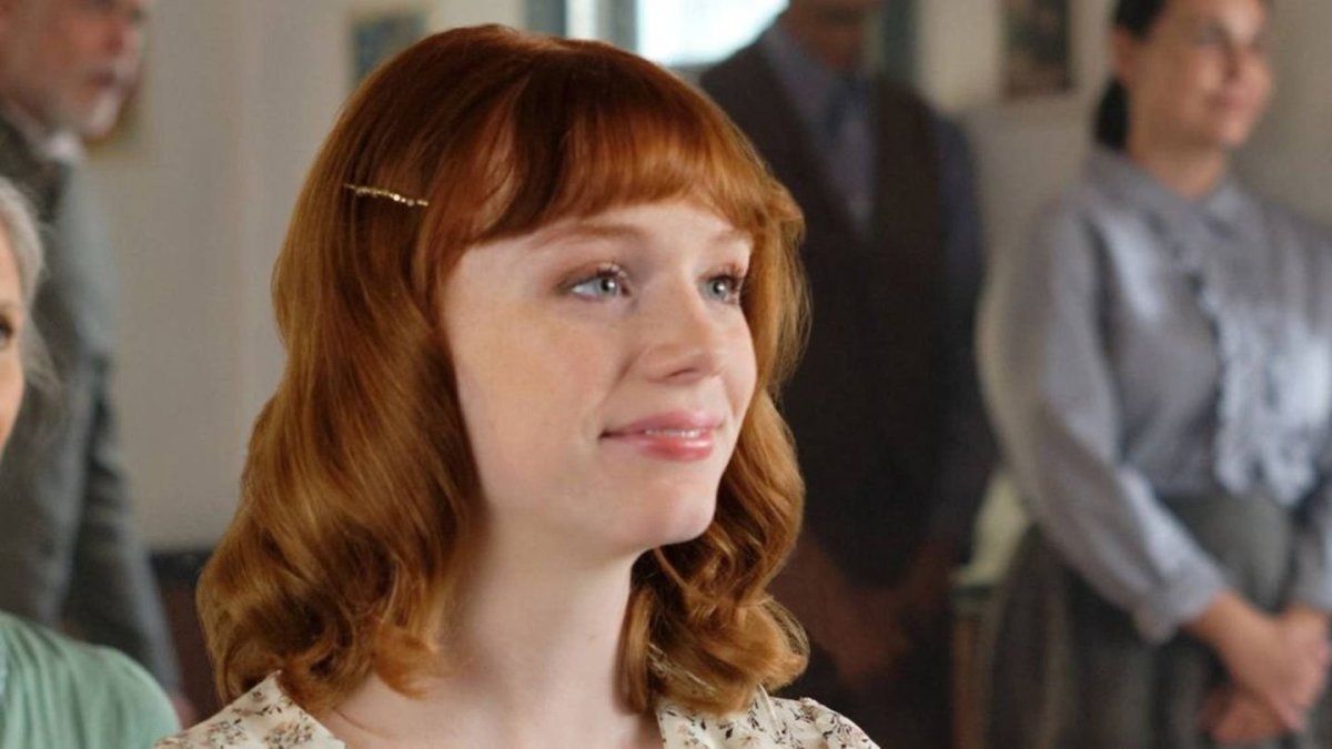 La actriz Mamie Laverock está en estado crítico tras caer de un balcón