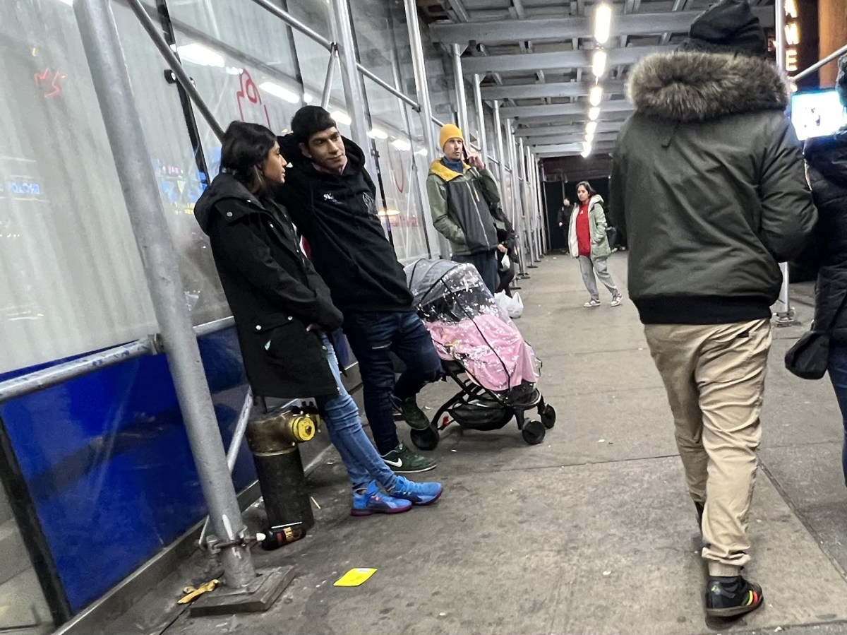 Informe: Se implementa de forma ‘desordenada’ la norma de refugio en NYC
