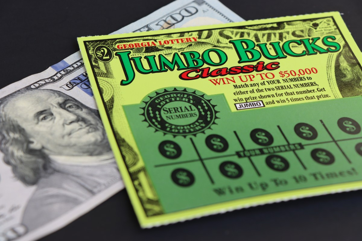 Mujer de Massachusetts gana segundo premio de lotería de $1 millón en menos de 10 semanas