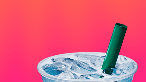 Starbucks trabajó para agregar un toque refrescante de sabor y colora las bebidas de verano.