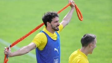 Mats Hummels  durante un entrenamiento con el Borussia Dortmund.