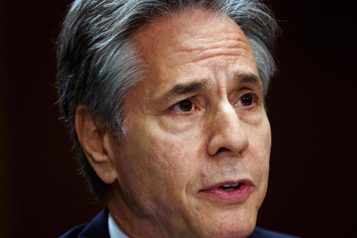 Antony Blinken: Las condolencias por muerte del presidente iraní Ebrahim Raisí son algo “normal”