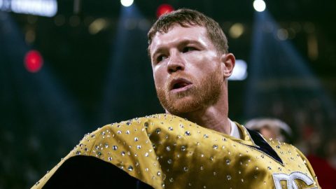 Saul 'Canelo' Alvarez durante una pelea en la T Mobile Arena en Las Vegas (EE. UU).