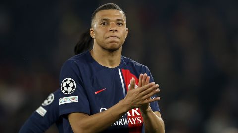 La viral reacción de Mbappé cuando le preguntan si apoyará al Real Madrid ante el Bayern [Video]