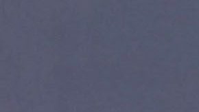 Rauw Alejandro y Rosalía posando.