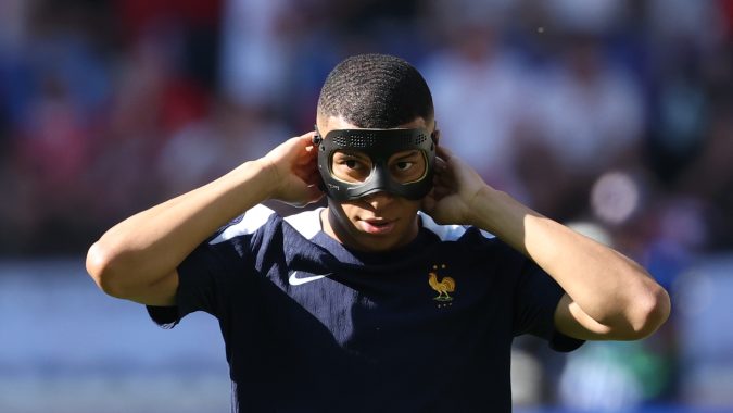 Kylian Mbappé durante el partido ante Polonia en la Eurocopa 2024. Foto: FRIEDEMANN VOGEL.