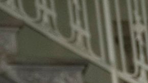 Los solicitantes de asilo siguen llegando y el gobierno municipal hace malabarismos para no recortar servicios a los neoyorquinos.