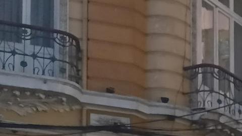 Militares hacen presencia con tanques frente a la sede del Gobierno de Bolivia, este miércoles en La Paz (Bolivia).