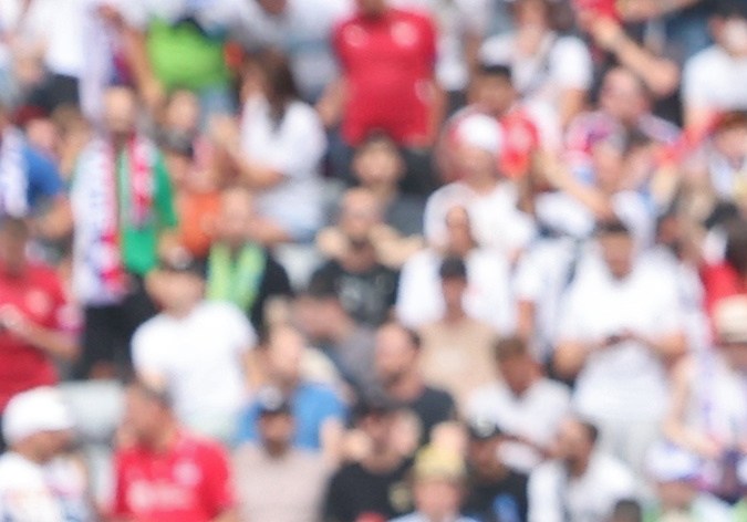 Los once jugadores titulares de Serbia posan para la fotografía de grupo antes del partido de fútbol del Grupo C de la UEFA EURO 2024 entre Eslovenia y Serbia, en Múnich (Alemania), el 20 de junio de 2024. (Alemania, Eslovenia) EFE/EPA/MOHAMED MESSARA.