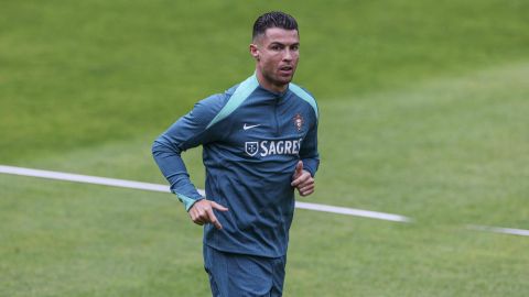 Cristiano Ronaldo durante un entrenamiento de la selección de Portugal.