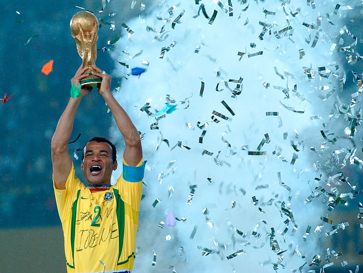 Cafú afirma que la presencia de brasileños en la Premier League impide que puedan ganar otro Mundial