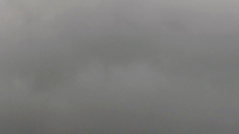 El Servicio Meteorológico Nacional dice que una línea de tormentas eléctricas severas capaces de producir un tornado.