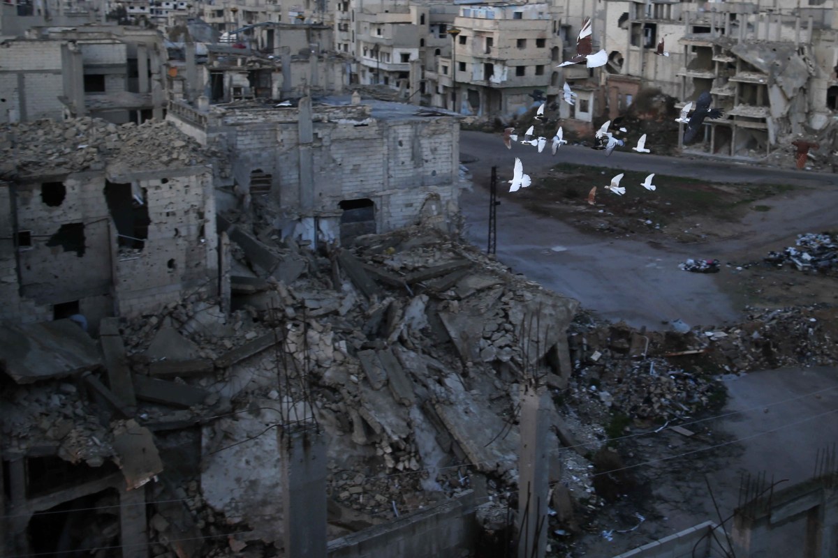 Israel es acusado de matar a varias personas tras bombardeos contra Siria