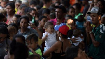 Migración Colombia estima que hay aproximadamente 274,053 niños sin núcleo familiar registrado o con pendientes por establecer