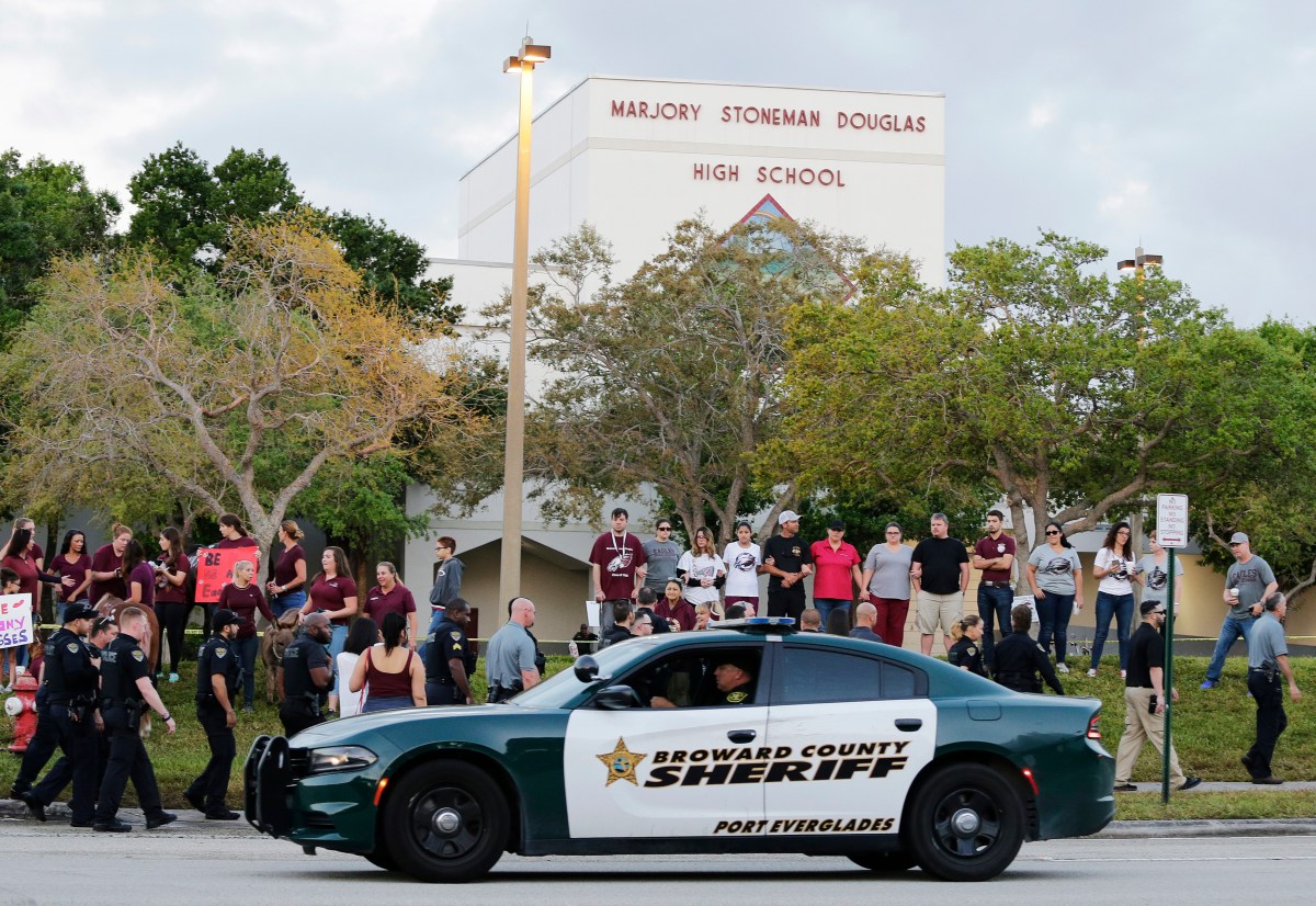La escuela donde ocurrió la masacre de Parkland en 2018 es finalmente demolida