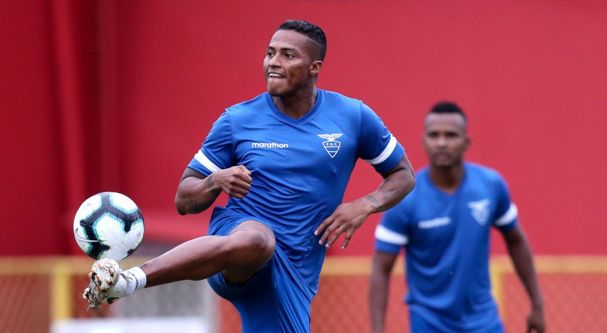 “Es doloroso”: Antonio Valencia lanza dura crítica a la capitanía de un extranjero en Ecuador