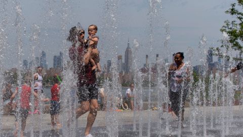 Las playas de Long Island podrían ser más frescas que los apartamentos y el metro de Manhattan.