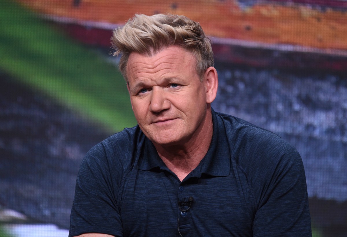Gordon Ramsay dice que tiene “suerte de estar vivo” tras sufrir fuerte accidente en bicicleta