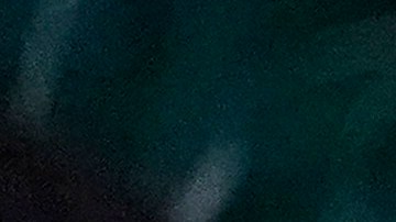 Jennifer López y Ben Affleck disfrutando de un juego de basquetbol.