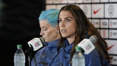 Alex Morgan durante una rueda de prensa en 2023.