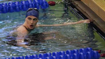 Se terminó su sueño olímpico: Nadadora transgénero Lia Thomas no podrá participar en París 2024