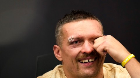 Oleksandr Usyk viene de vencer a Tyson Fury.