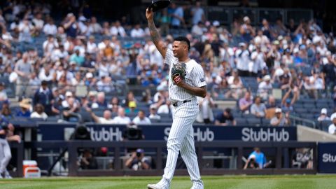 Luis Gil es ovacionado por el Yankee Stadium tras una nueva salida de calidad.