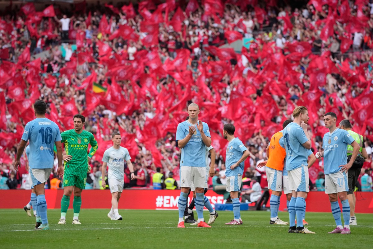 Manchester City demanda a la Premier League buscando cambiar sus normas financieras