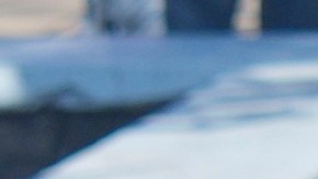 Los electores marcan sus boletas durante las elecciones generales en la Ciudad de México.