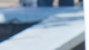 Los electores marcan sus boletas durante las elecciones generales en la Ciudad de México.