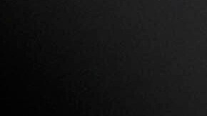 Jude Bellingham alza la UEFA Champions League en la plaza de Cibeles.