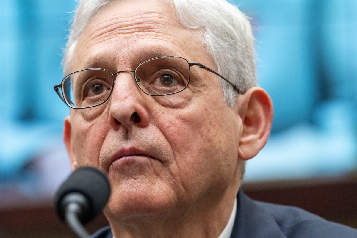 Merrick Garland: El Departamento de Justicia es completamente independiente del caso Trump