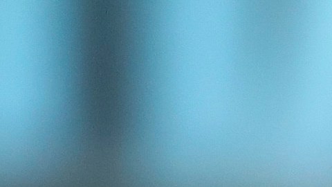 Meghan Trainor invirtió dinero en hacer una reforma a la casa construida en los años 90.