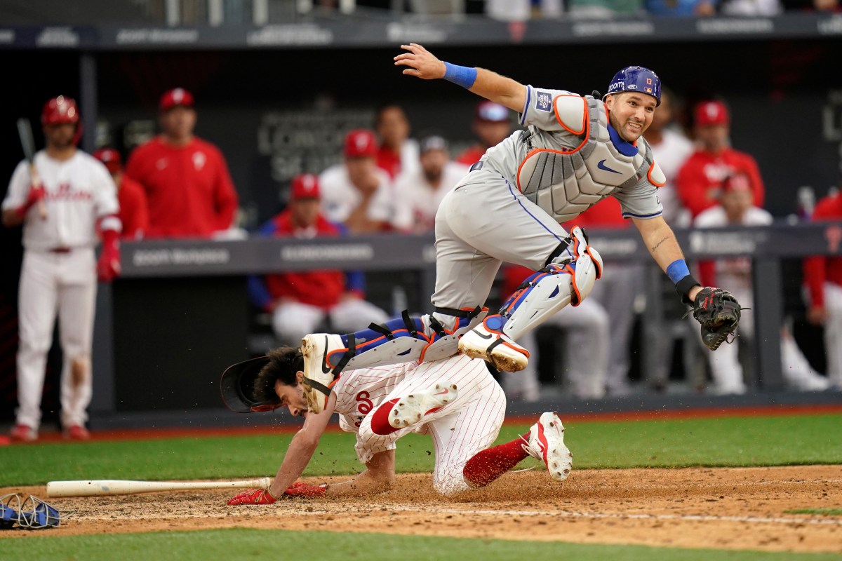 Impresionante doble play de Luis Torrens dio triunfo a Mets sobre Phillies en la London Series