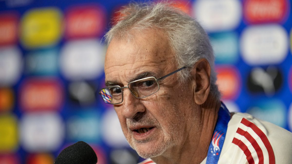 DT de Perú alerta que Canadá juega en el límite entre “la fuerza y la violencia” en Copa América