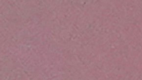 Mbappé con la máscara facial con los colores de la bandera francesa.