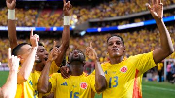 Colombia inició la Copa América con victoria ante Paraguay.