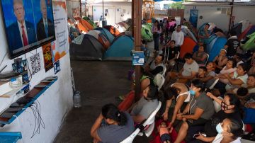 Migrantes varados en la frontera de México temen por la futura política migratoria en Estados Unidos